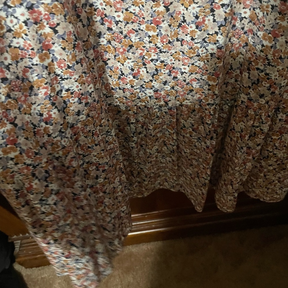 Dress - Picture 2 of 7